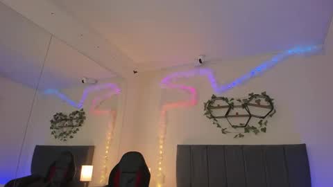 Justin online show from February 19, 2026, 11:17 am