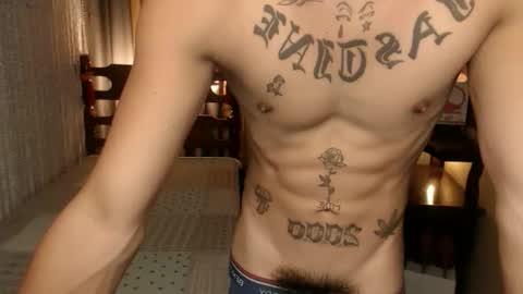 Snapshot of justine_hunk chatting on November 18, 2025, 6:07 am justine_hunk online show from November 18, 2025, 6:07 am