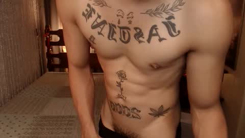Snapshot of justine_hunk chatting on April 29, 2026, 1:53 am justine_hunk online show from April 29, 2026, 1:53 am