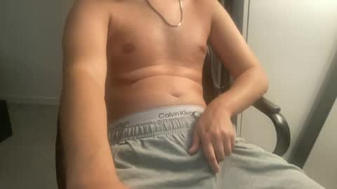 Snapshot of justinl567 chatting on July 29, 2026, 5:22 pm Justin online show from July 29, 2026, 5:22 pm