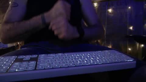 Snapshot of justinmoore1987 chatting on February 18, 2025, 1:00 pm justinmoore1987 online show from February 18, 2025, 1:00 pm