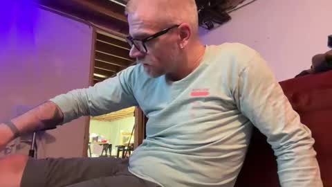 Snapshot of justinmoore1987 chatting on March 12, 2025, 9:03 pm justinmoore1987 online show from March 12, 2025, 9:03 pm