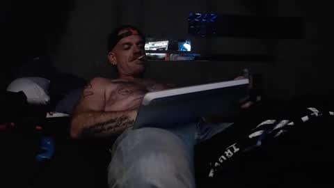 justinmoore1987 online show from April 11, 2026, 1:15 pm