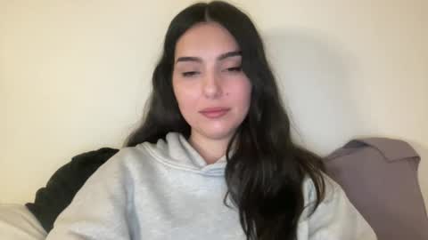 Jess online show from February 4, 2025, 4:05 am