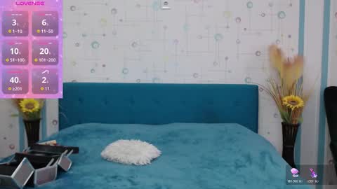 Keisha online show from November 10, 2025, 9:19 am