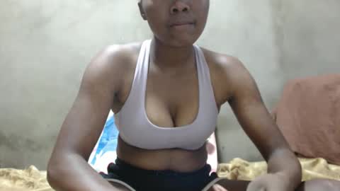 Justlhot online show from February 3, 2026, 10:20 am