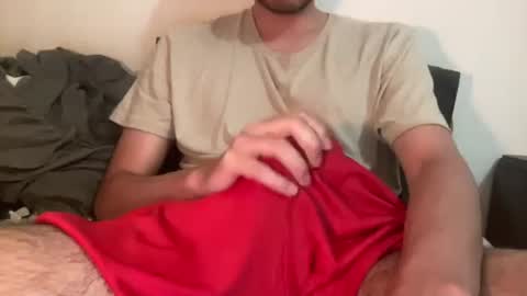 Snapshot of justlookinghot1 chatting on March 3, 2025, 11:00 am justlookinghot1 online show from March 3, 2025, 11:00 am