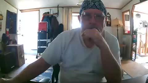 Snapshot of justlustagain chatting on April 23, 2026, 2:08 pm justlustagain online show from April 23, 2026, 2:08 pm