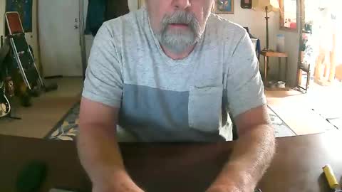 Snapshot of justlustagain chatting on May 16, 2026, 2:05 pm justlustagain online show from May 16, 2026, 2:05 pm