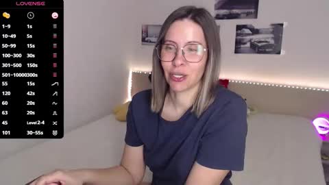 Julie online show from April 13, 2026, 3:34 am