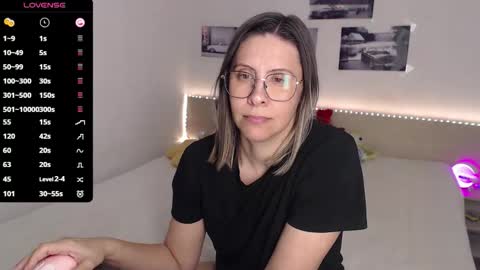 Julie online show from April 23, 2026, 3:36 pm