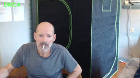 Justonetime1 online show from May 6, 2026, 5:51 pm