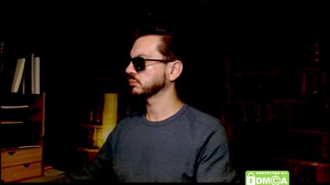 M. Dean online show from December 16, 2025, 10:15 pm