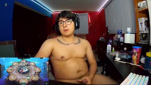 justsky117 online show from December 31, 2024, 3:23 am