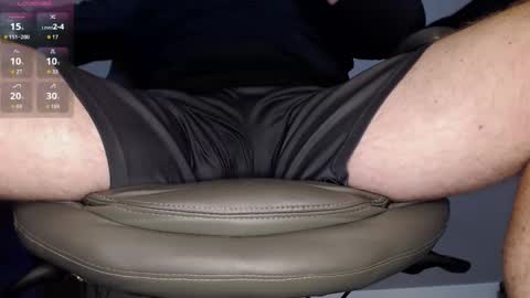 Snapshot of justuraveragedaddy chatting on September 30, 2025, 9:09 pm justuraveragebater online show from September 30, 2025, 9:09 pm