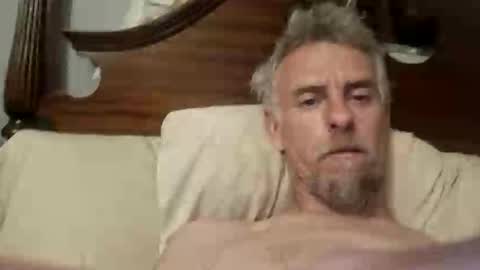 justwant2strokeit online show from April 22, 2026, 1:52 am