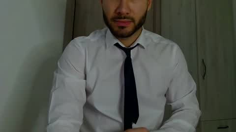 Justin online show from November 22, 2025, 6:12 am