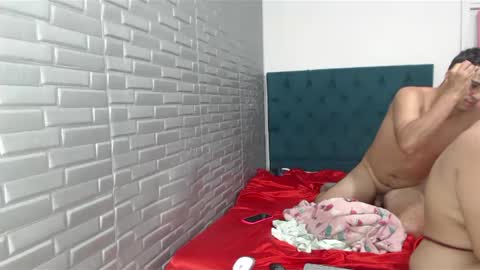 Snapshot of juviaandgray chatting on December 31, 2024, 3:23 am juviaandgray online show from December 31, 2024, 3:23 am