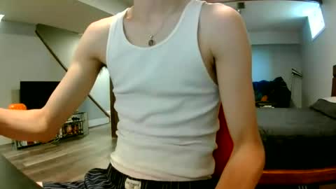 Snapshot of jwstanz chatting on July 2, 2026, 3:51 pm jwstanz online show from July 2, 2026, 3:51 pm