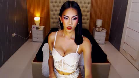 Snapshot of jynxocean chatting on January 14, 2025, 6:38 pm Jynx online show from January 14, 2025, 6:38 pm