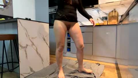 Any tokens and you can ask anything online show from April 18, 2026, 3:32 am