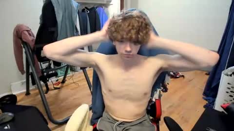 Snapshot of k0rpse4 chatting on June 17, 2026, 4:04 am Davey online show from June 17, 2026, 4:04 am