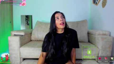 Kayli online show from December 1, 2025, 1:21 am