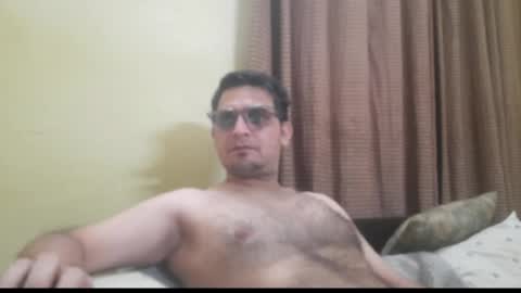 Snapshot of k9cat chatting on April 4, 2026, 10:07 pm k9cat online show from April 4, 2026, 10:07 pm