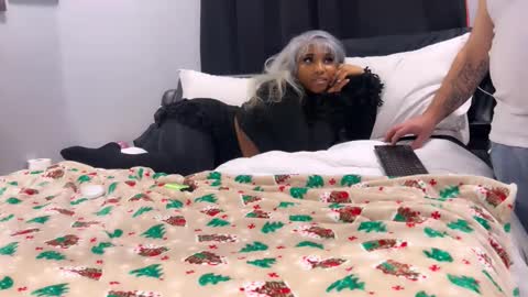 k_d_freaks online show from December 14, 2025, 2:50 am