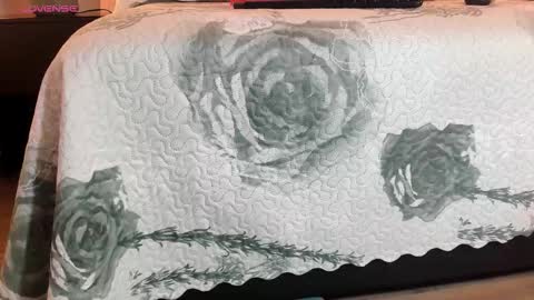 Snapshot of kaate_sweett chatting on December 17, 2025, 11:49 am kaate_sweett online show from December 17, 2025, 11:49 am