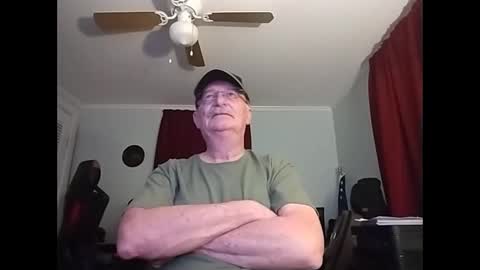 kabriggs136 online show from February 18, 2025, 1:10 am