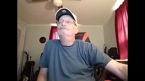 kabriggs136 online show from February 22, 2025, 9:04 pm