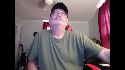 kabriggs136 online show from October 6, 2025, 6:16 pm