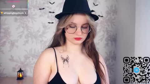 Snapshot of kacyboone chatting on October 31, 2025, 5:19 am Tate online show from October 31, 2025, 5:19 am