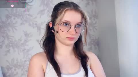 Snapshot of kacyboone chatting on November 2, 2025, 8:17 am Tate online show from November 2, 2025, 8:17 am