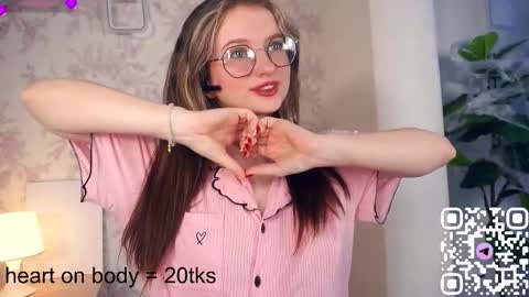 Snapshot of kacyboone chatting on November 13, 2025, 6:23 am Tate online show from November 13, 2025, 6:23 am