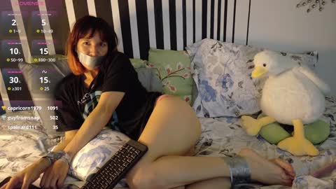 Snapshot of kad_kad chatting on January 18, 2025, 12:35 am Kanela online show from January 18, 2025, 12:35 am