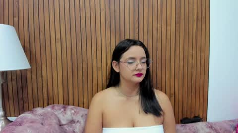 Kyelie online show from December 15, 2024, 8:47 pm