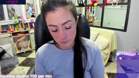 Antonella online show from December 23, 2024, 2:56 am