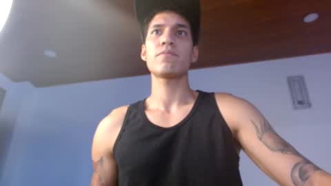 kai_anderr online show from February 26, 2025, 2:37 am