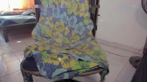 kai_herectix online show from May 20, 2026, 8:37 pm