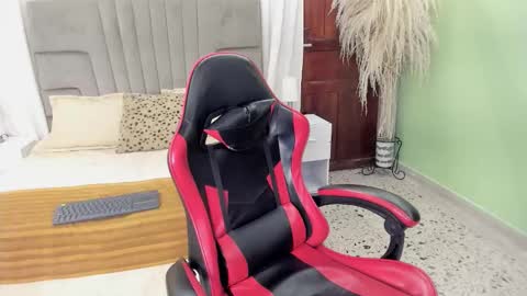 Snapshot of kai_storn chatting on February 9, 2026, 11:25 am kai_storn online show from February 9, 2026, 11:25 am