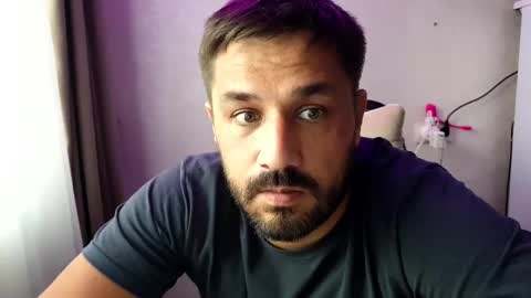 kaifik online show from November 5, 2025, 8:14 am