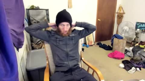 Snapshot of kaiku77 chatting on February 17, 2025, 12:21 am Kaiku77 online show from February 17, 2025, 12:21 am