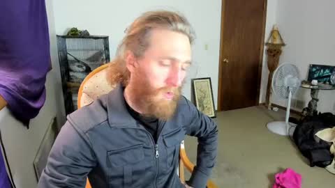 Snapshot of kaiku77 chatting on March 5, 2025, 3:29 am Kaiku77 online show from March 5, 2025, 3:29 am