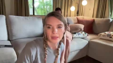 Snapshot of kaileeshy chatting on March 2, 2025, 2:41 am Kailee Smile online show from March 2, 2025, 2:41 am