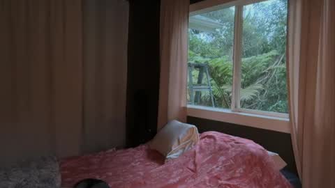 Kailee Smile online show from April 18, 2026, 4:38 am