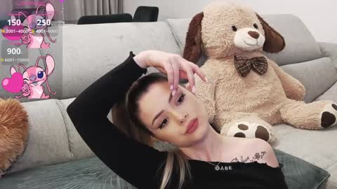 Snapshot of kailyn_moen01 chatting on January 22, 2025, 8:38 pm Kailyn online show from January 22, 2025, 8:38 pm