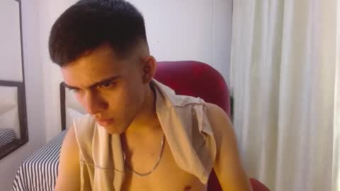 Snapshot of kain_noir_ chatting on October 28, 2025, 7:38 pm K A I N online show from October 28, 2025, 7:38 pm
