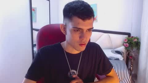 Snapshot of kain_noir_ chatting on October 30, 2025, 8:31 pm K A I N online show from October 30, 2025, 8:31 pm